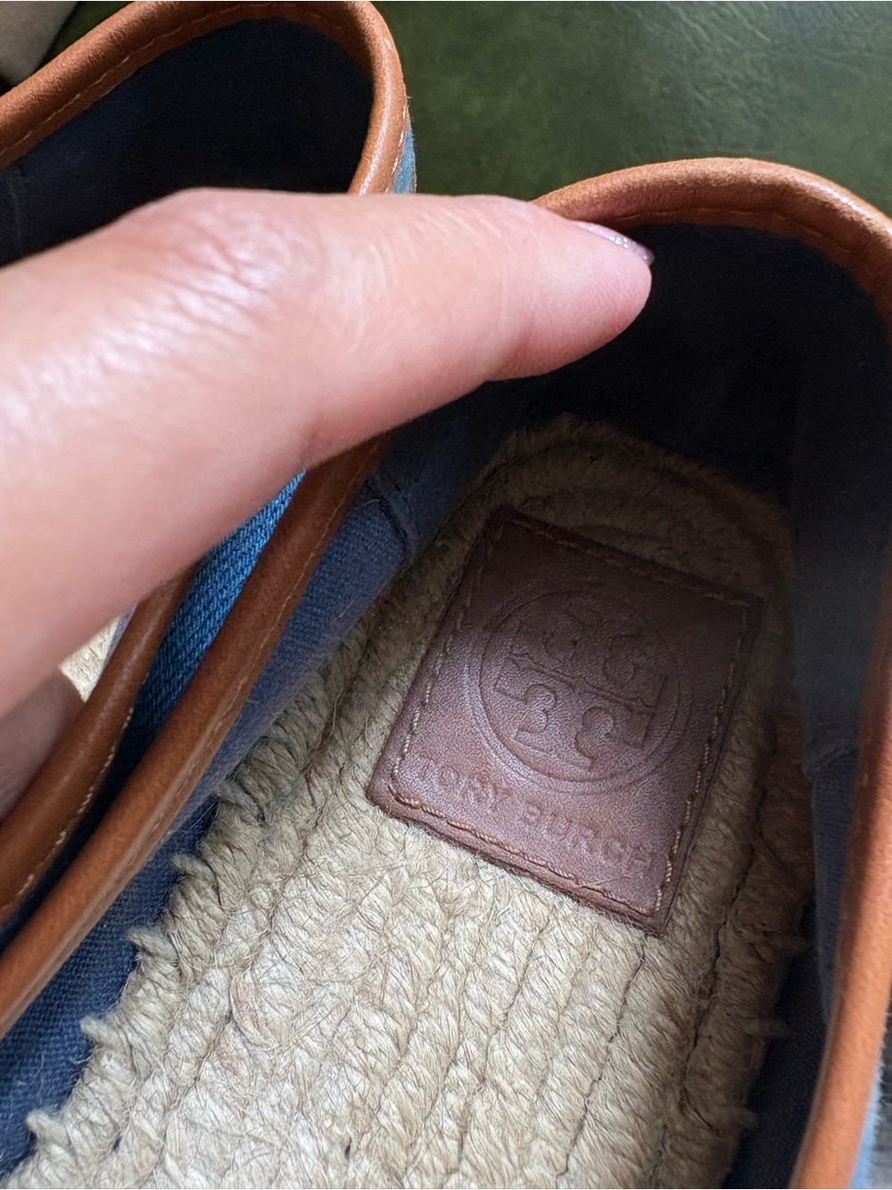 Tory Burch Blue Denim Shaw Espadrilles Flats Size 8 ballet flats fringe - Picture 12 of 13